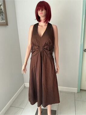 Jessica Howard Brown V-Neck Sleeveless Midi Dress with Waist Knot